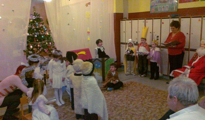 Karácsonyi musor az Óvodába