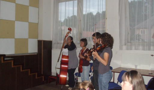 A fuleki Apropó Kissznpad 2011 